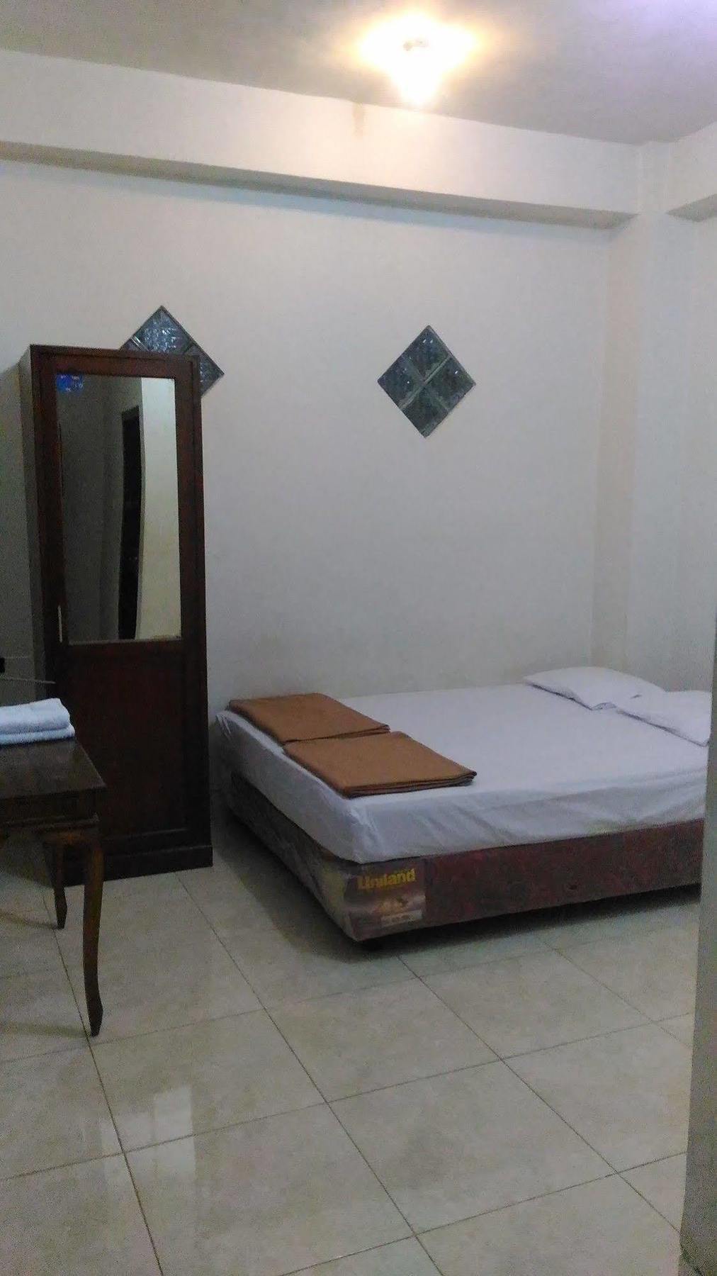 Oyo 586 Hotel Wijaya Kalasan Exteriér fotografie